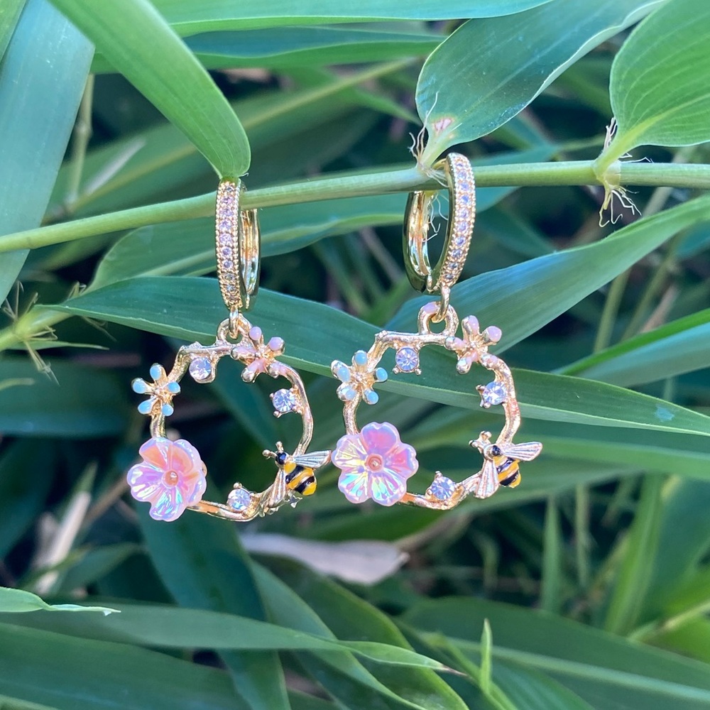 Gold Rhinestone Huggy Hoop Pink Flower & Honeybee Earrings NWT
